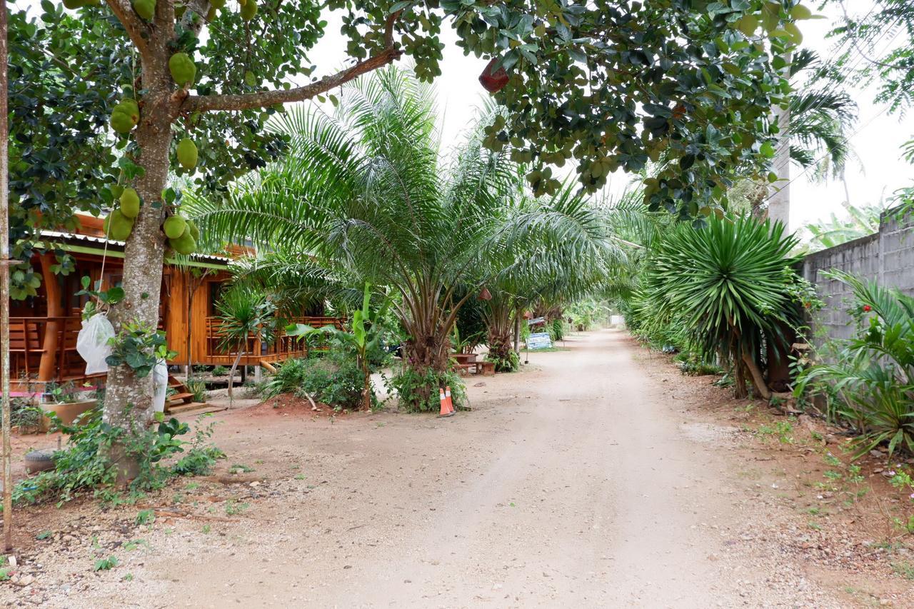 Baansuan Resort Don Sak Eksteriør billede